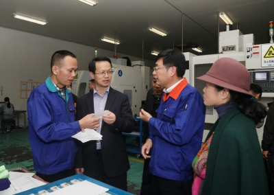 2018年11月28日，浙江省總工會副主席徐前一行天通考察構(gòu)建勞動關系和諧企業(yè)復評工作